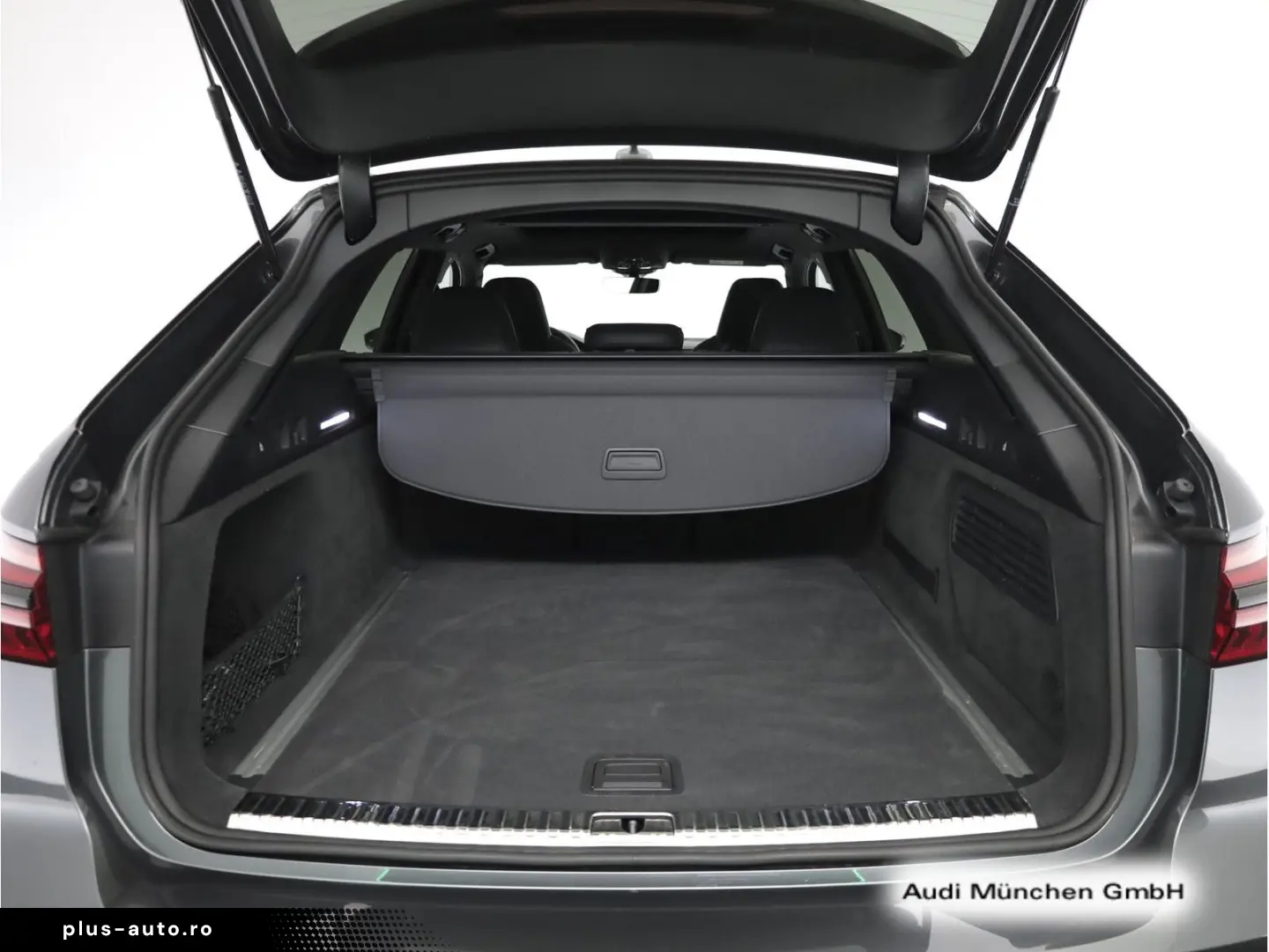 AUDI RS6 2023 — imagine 24