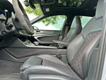AUDI RS6 Avant performance BLACK PANO B&O ADV.AHK