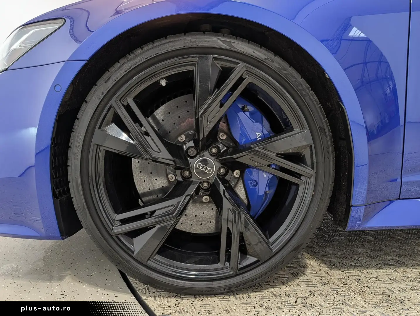 AUDI RS6 Avant 4.0 TFSI quattro Standhzg. HuD B&O AHZ