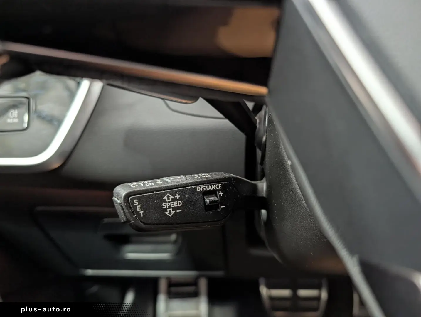 AUDI RS6 Avant 4.0 TFSI quattro Standhzg. HuD B&O AHZ