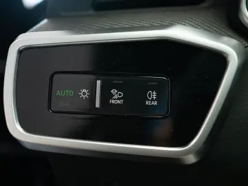 AUDI RS6 Performance Dynamik  OptikCarbon 22  305km h