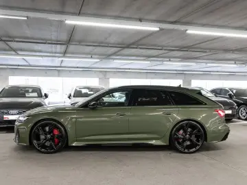 AUDI RS6 Avant 4.0 TFSI quattro Dynamik Laser B&O 22