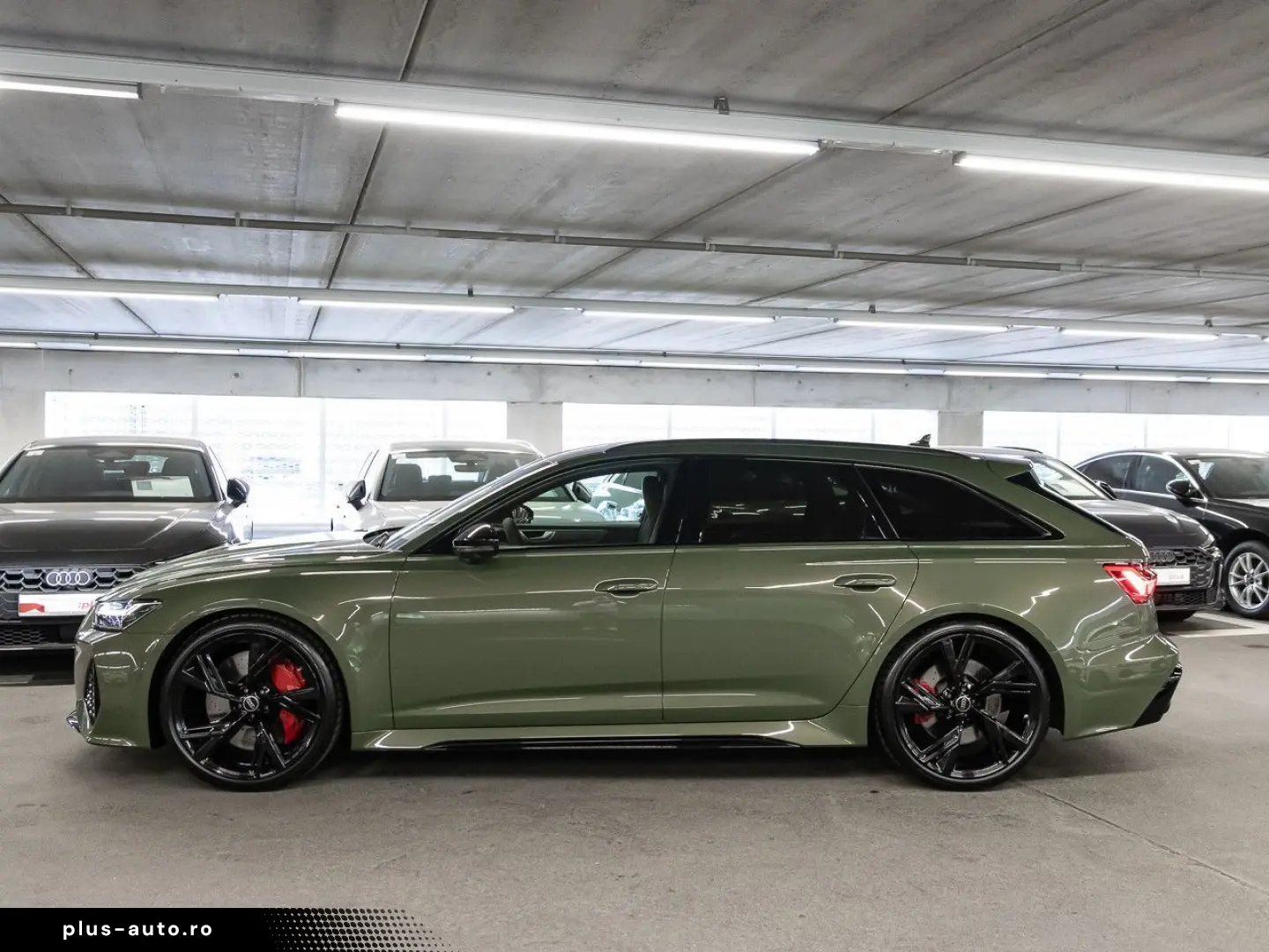 AUDI RS6 Avant 4.0 TFSI quattro Dynamik Laser B&O 22
