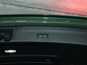 AUDI RS6 Avant 4.0 TFSI quattro Dynamik Laser B&O 22