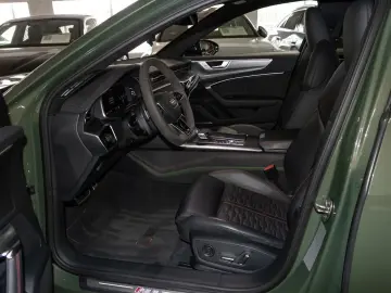 AUDI RS6 Avant 4.0 TFSI quattro Dynamik Laser B&O 22