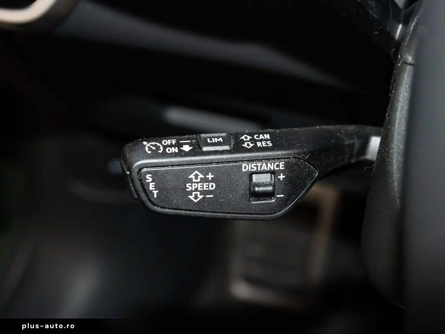 AUDI RS6 Avant 4.0 TFSI quattro Dynamik Laser B&O 22