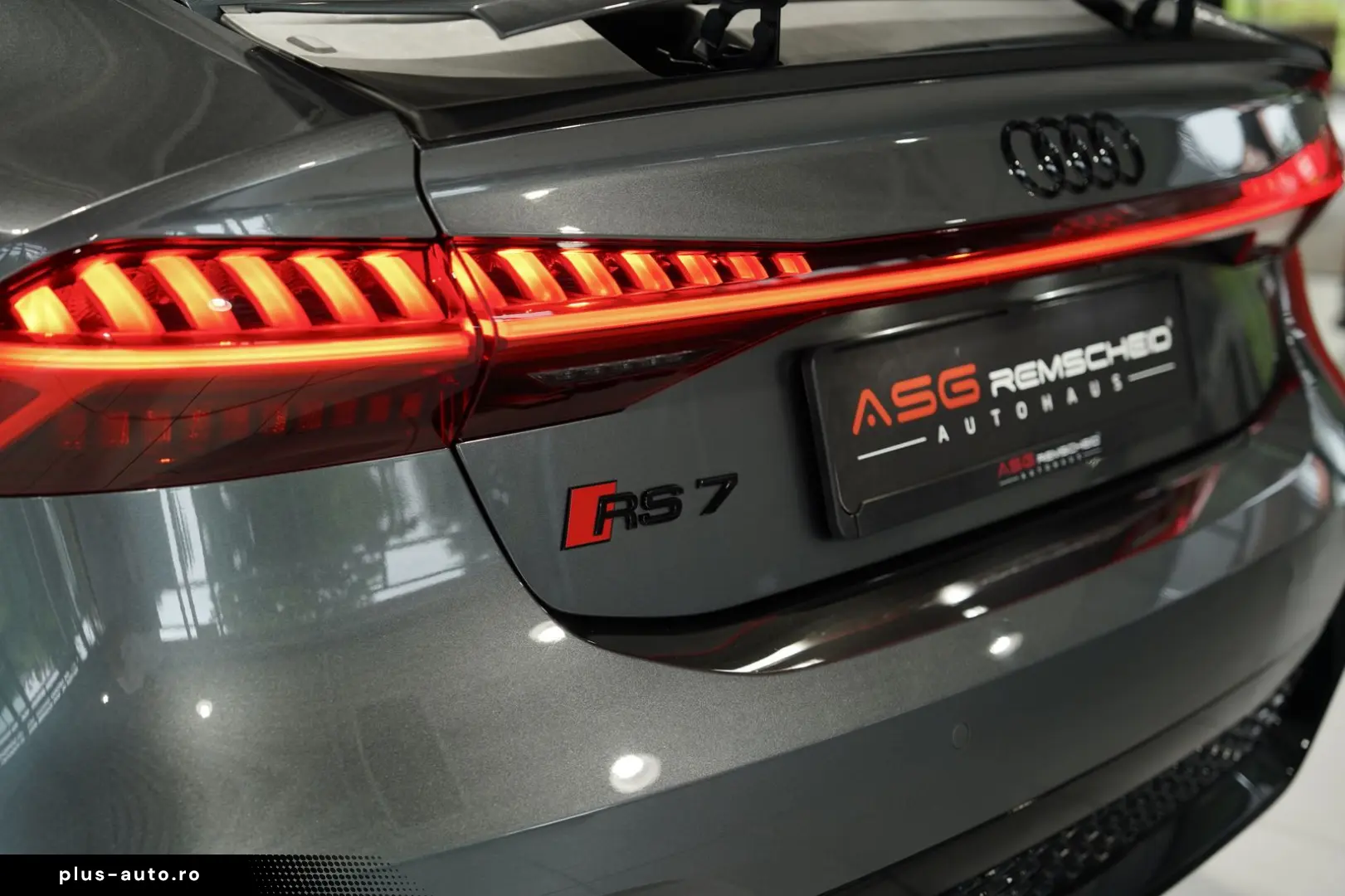 AUDI RS7 q. 2.H  22  Dynamik  Pano  S-AGA  Carbon