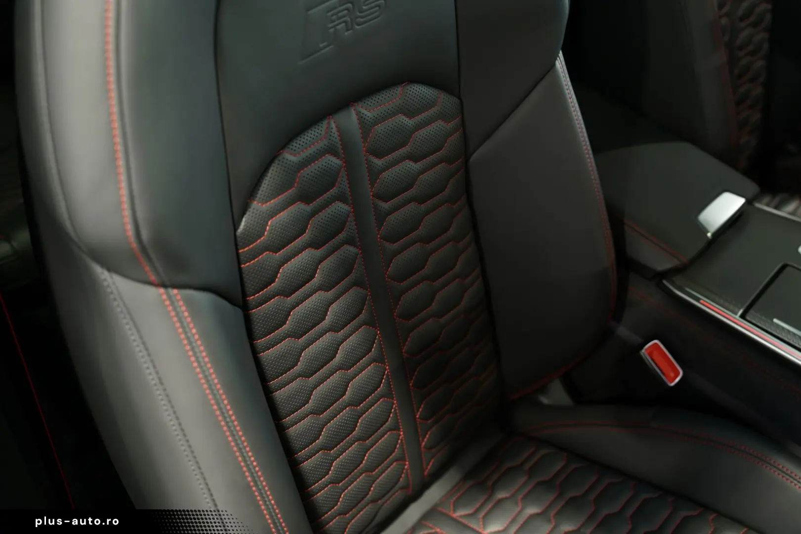 AUDI RS7 q. 2.H  22  Dynamik  Pano  S-AGA  Carbon