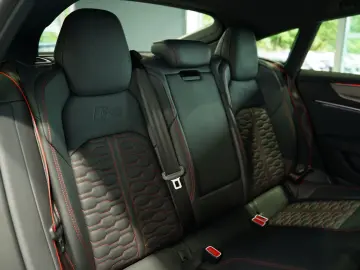 AUDI RS7 q. 2.H  22  Dynamik  Pano  S-AGA  Carbon