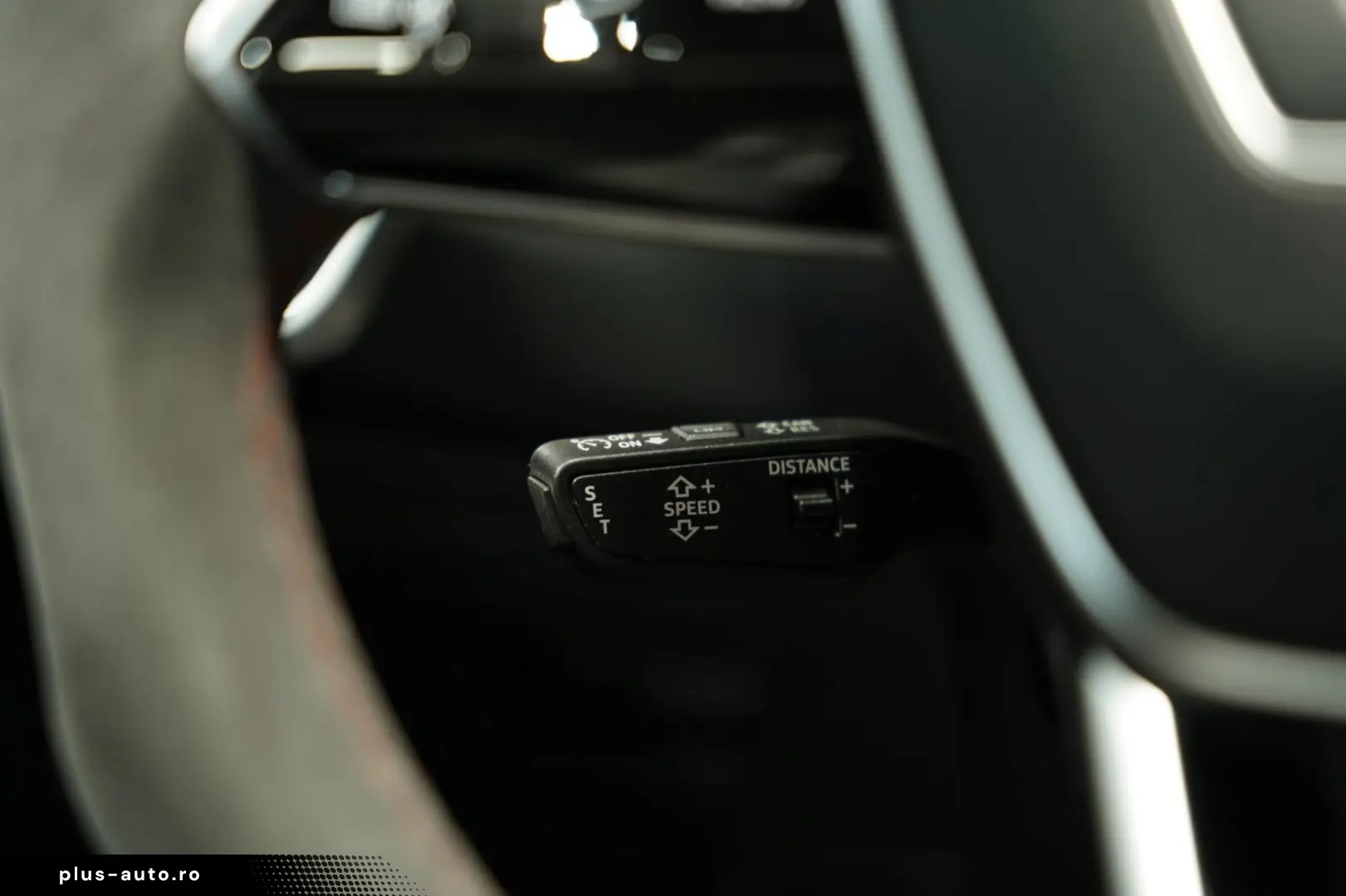 AUDI RS7 q. 2.H  22  Dynamik  Pano  S-AGA  Carbon