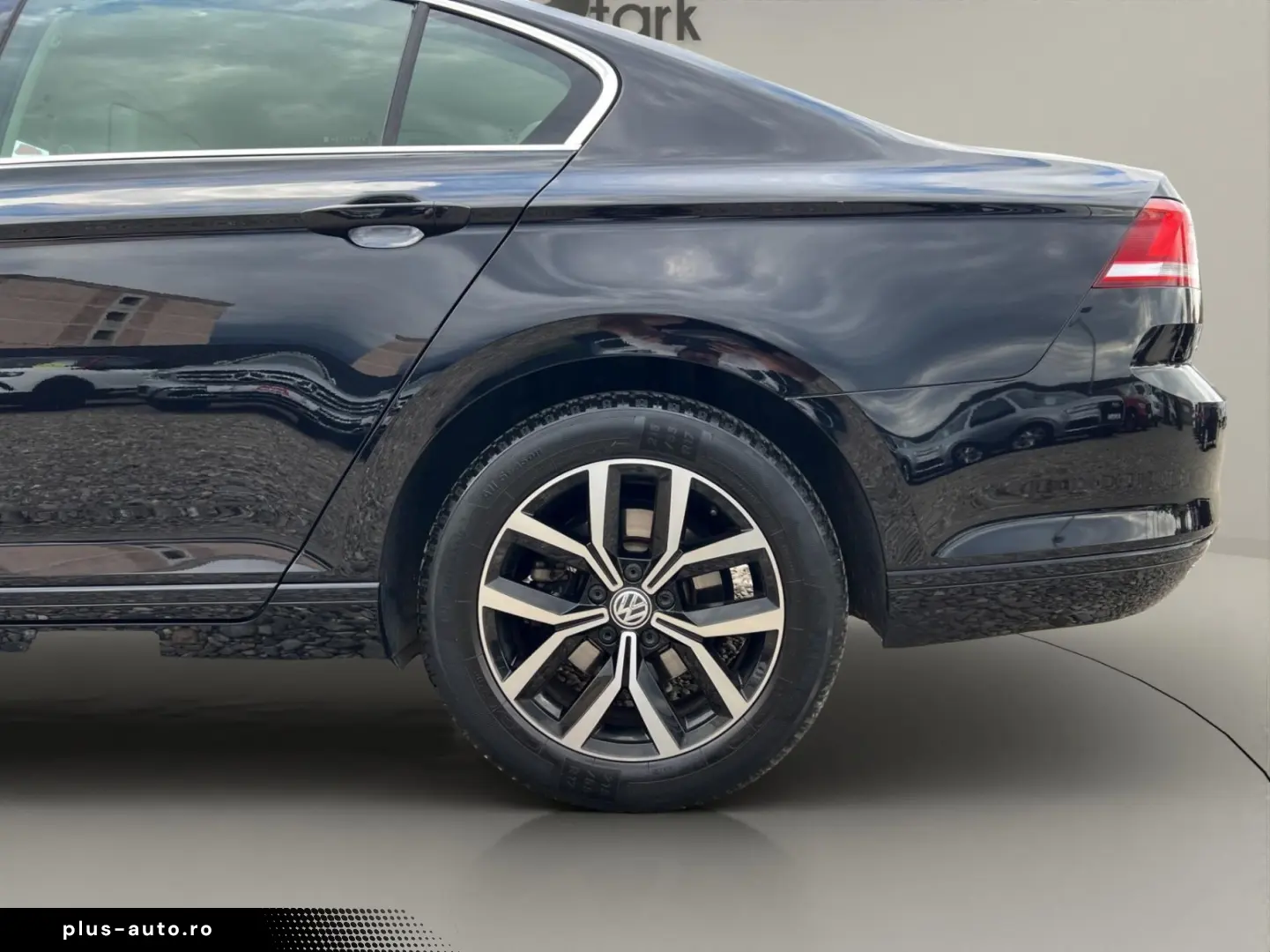 Volkswagen Passat 1.6 TDI Trendline
