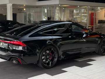 AUDI RS7 4.0 TFSI quattro performance Pano B&O Matrix