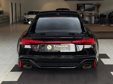 AUDI RS7 4.0 TFSI quattro performance Pano B&O Matrix