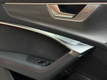 AUDI RS7 4.0 TFSI quattro performance Pano B&O Matrix