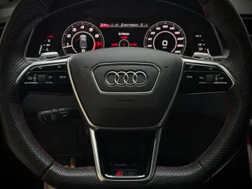 AUDI RS7 4.0 TFSI quattro performance Pano B&O Matrix