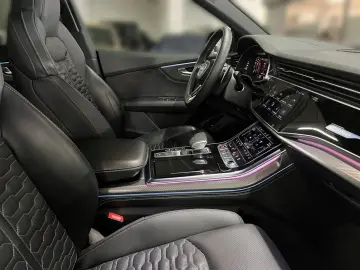 AUDI RSQ8 4.0 TFSI quattro DynamikPlusPaket Assistenz