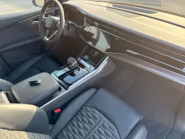 AUDI RSQ8 4.0 V8 TFSI Quatt Pano Keramik B&O Vollaus.
