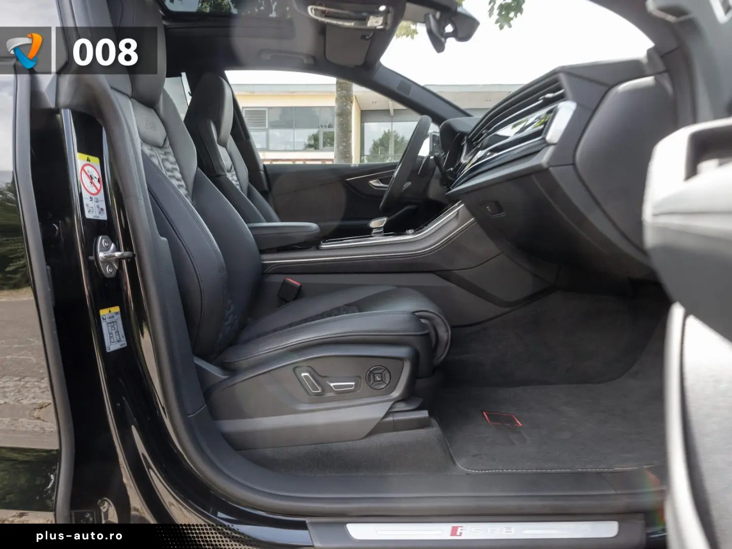 AUDI RS Q8 RS-Abgas qu. Laser B&O Pano AHK Massge HUD