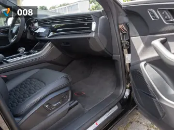 AUDI RS Q8 RS-Abgas qu. Laser B&O Pano AHK Massge HUD