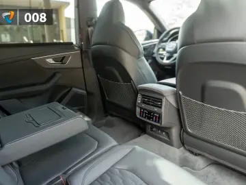 AUDI RS Q8 RS-Abgas qu. Laser B&O Pano AHK Massge HUD