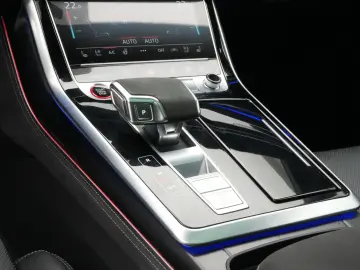 AUDI RS Q8 ACC PANO 305KM H B&O MASSAGE LEDER KERAMIK