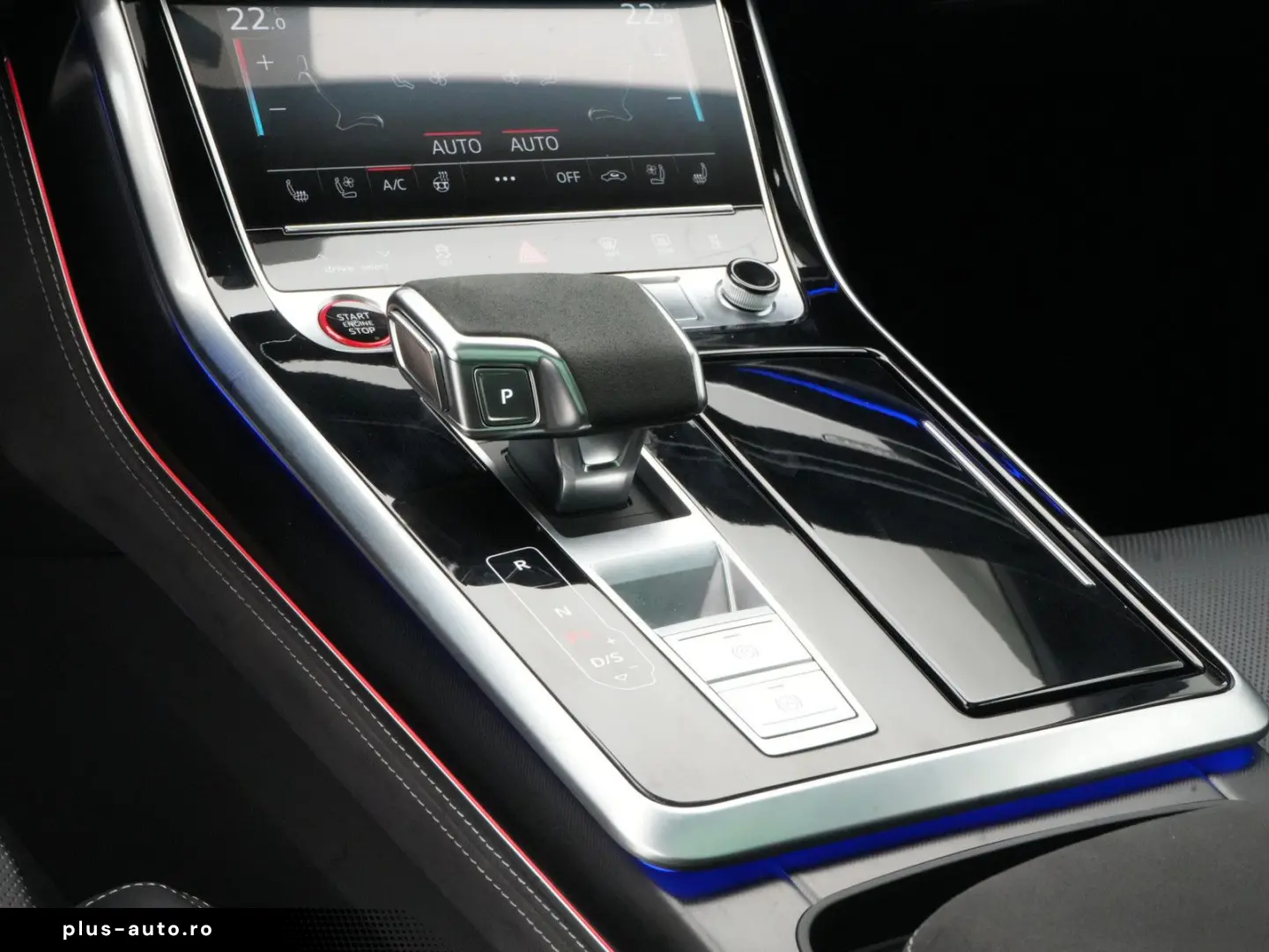 AUDI RS Q8 ACC PANO 305KM H B&O MASSAGE LEDER KERAMIK