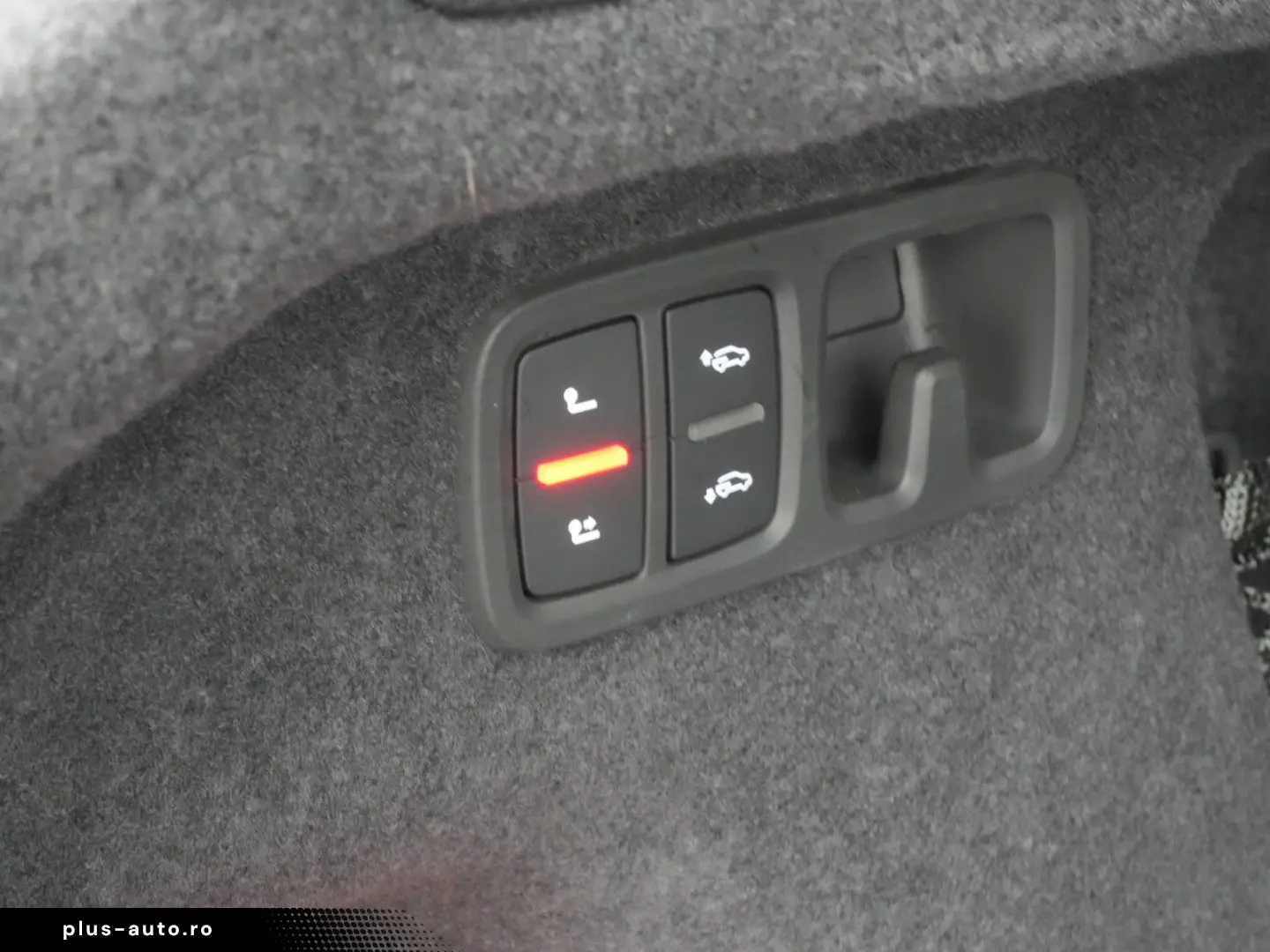 AUDI RS Q8 ACC PANO 305KM H B&O MASSAGE LEDER KERAMIK