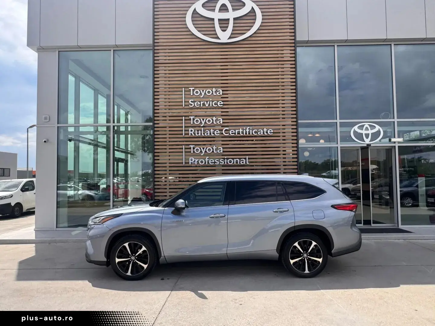 Toyota Highlander Luxury 2.5 Hev Cvt
