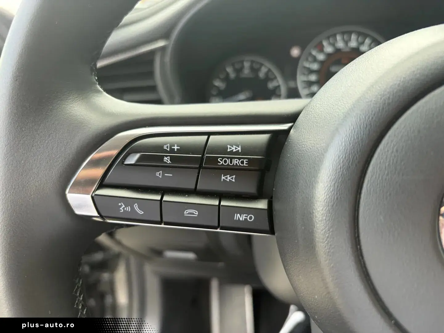 Mazda CX-30 2.0L e-SKYACTIV X 186ps 6AT Fwd Centre-line