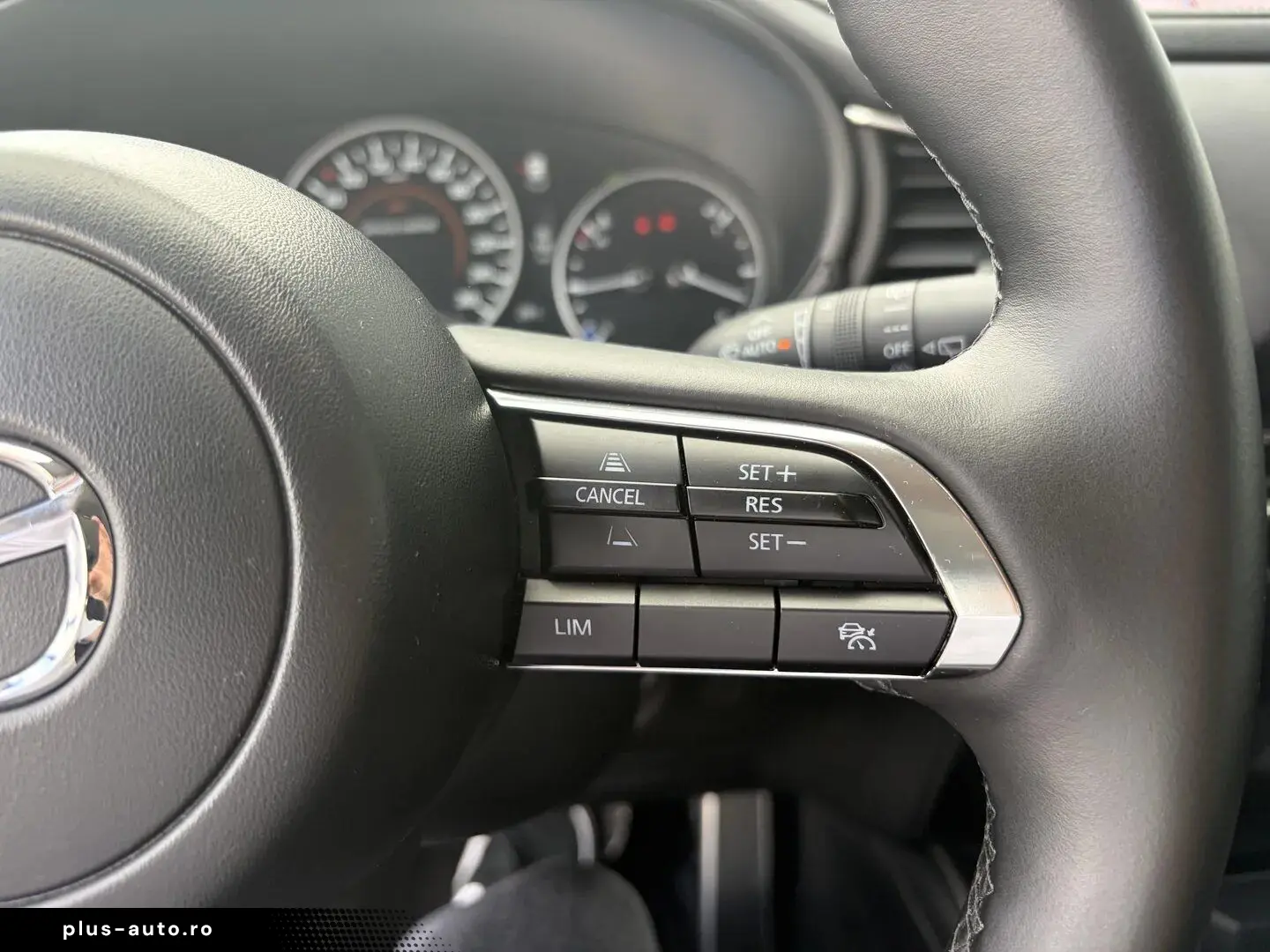 Mazda CX-30 2.0L e-SKYACTIV X 186ps 6AT Fwd Centre-line
