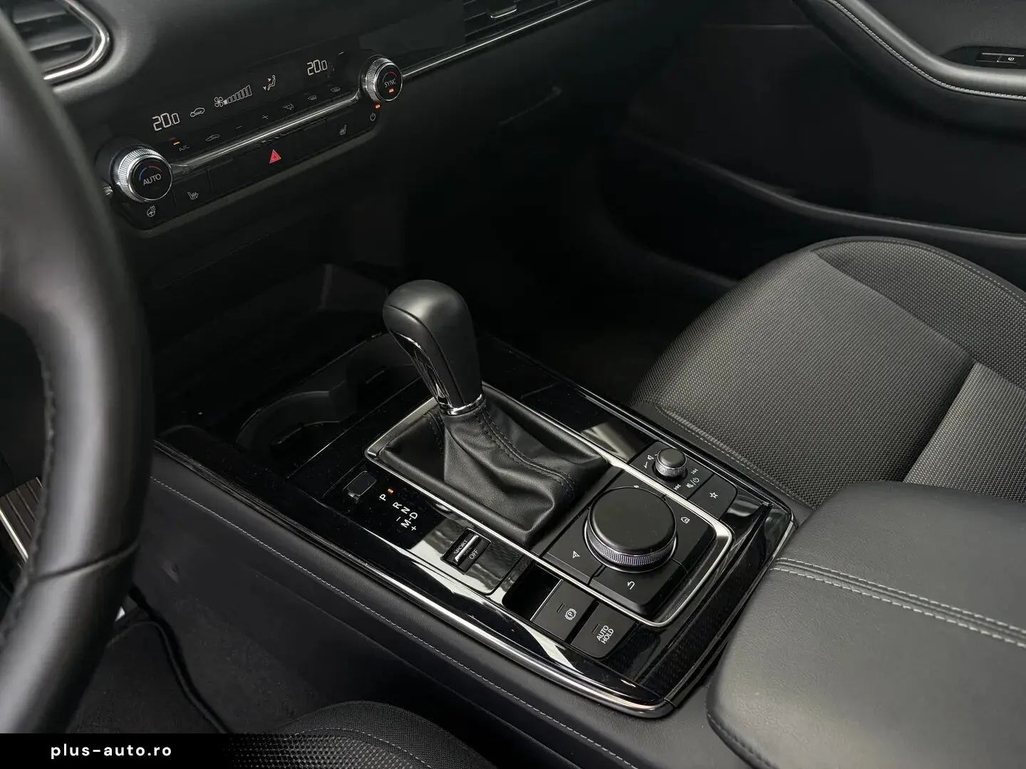 Mazda CX-30 2.0L e-SKYACTIV X 186ps 6AT Fwd Centre-line