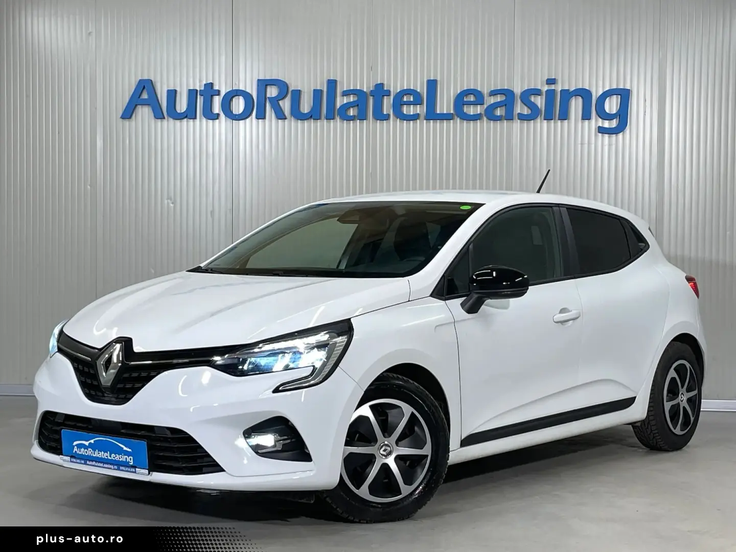 RENAULT Clio 2023