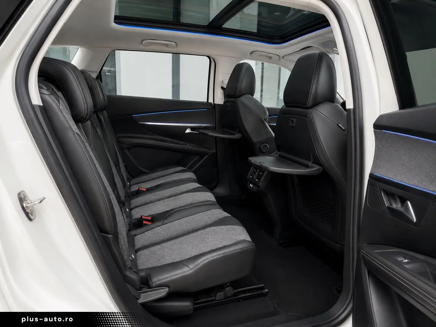 Peugeot 5008 •7Locuri• E6