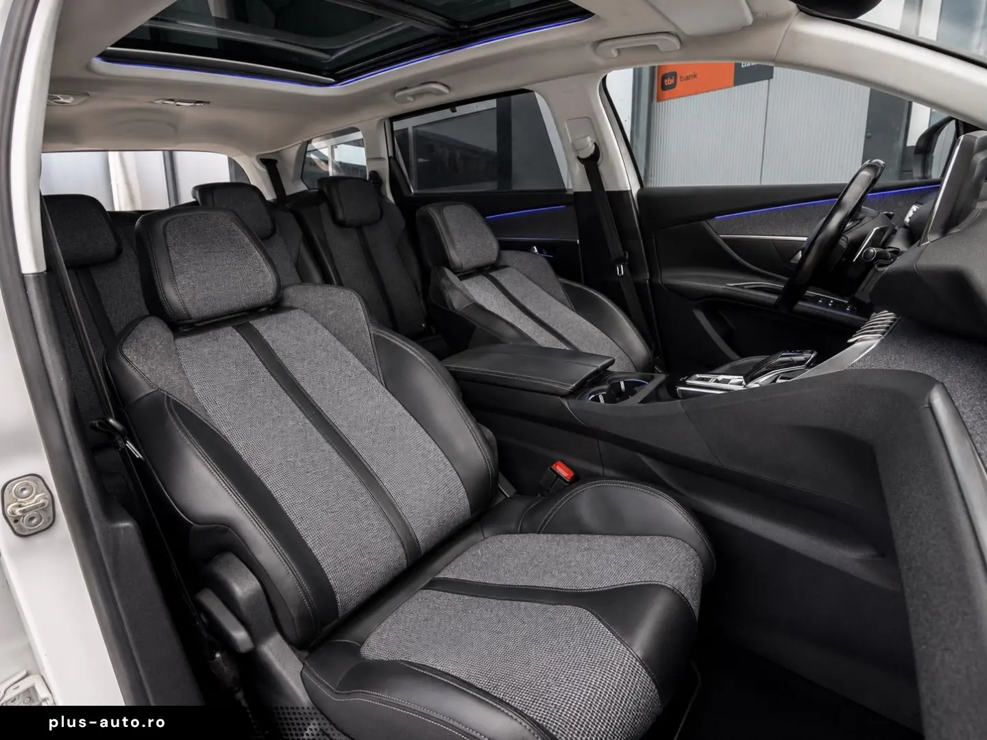 Peugeot 5008 •7Locuri• E6