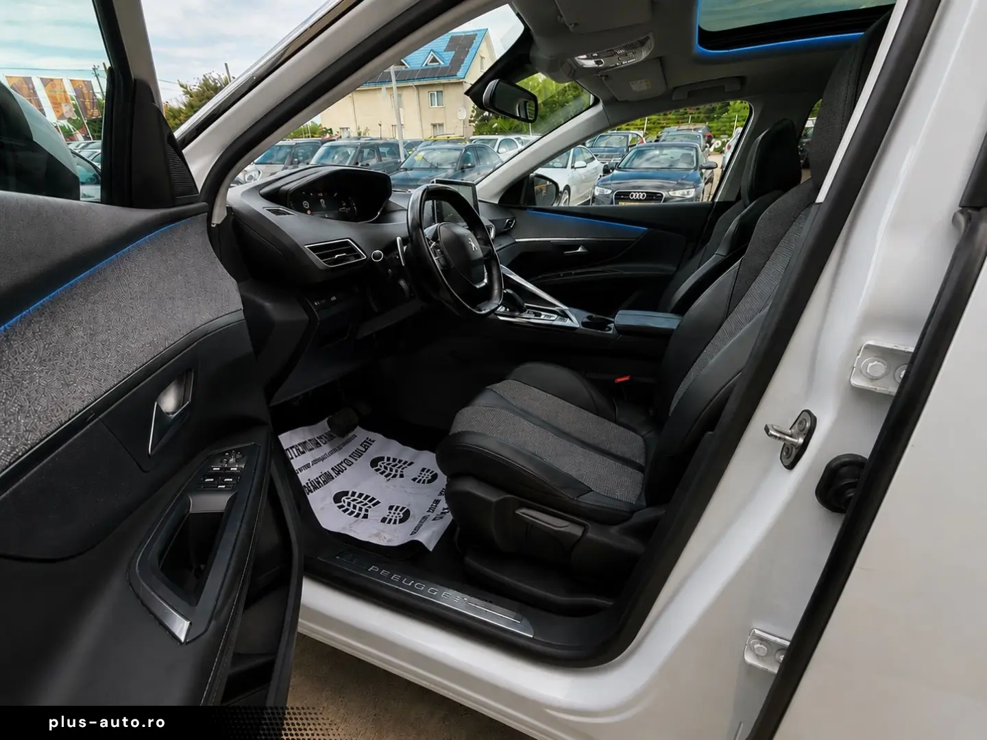 Peugeot 5008 •7Locuri• E6
