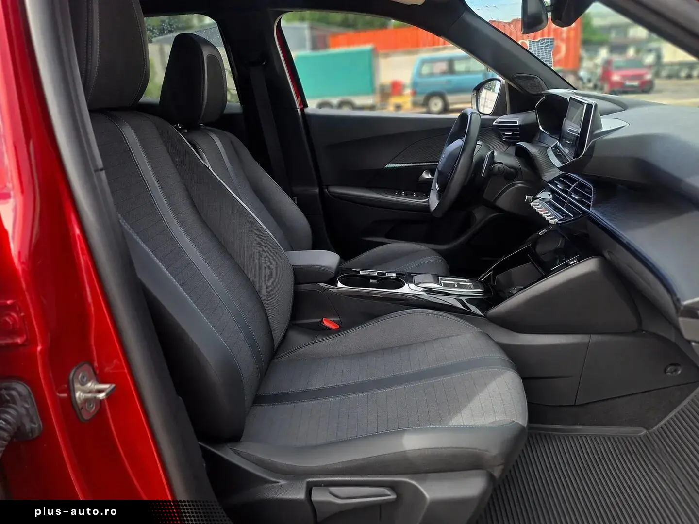 Peugeot 2008 Allure 1.2 PureTech EAT8