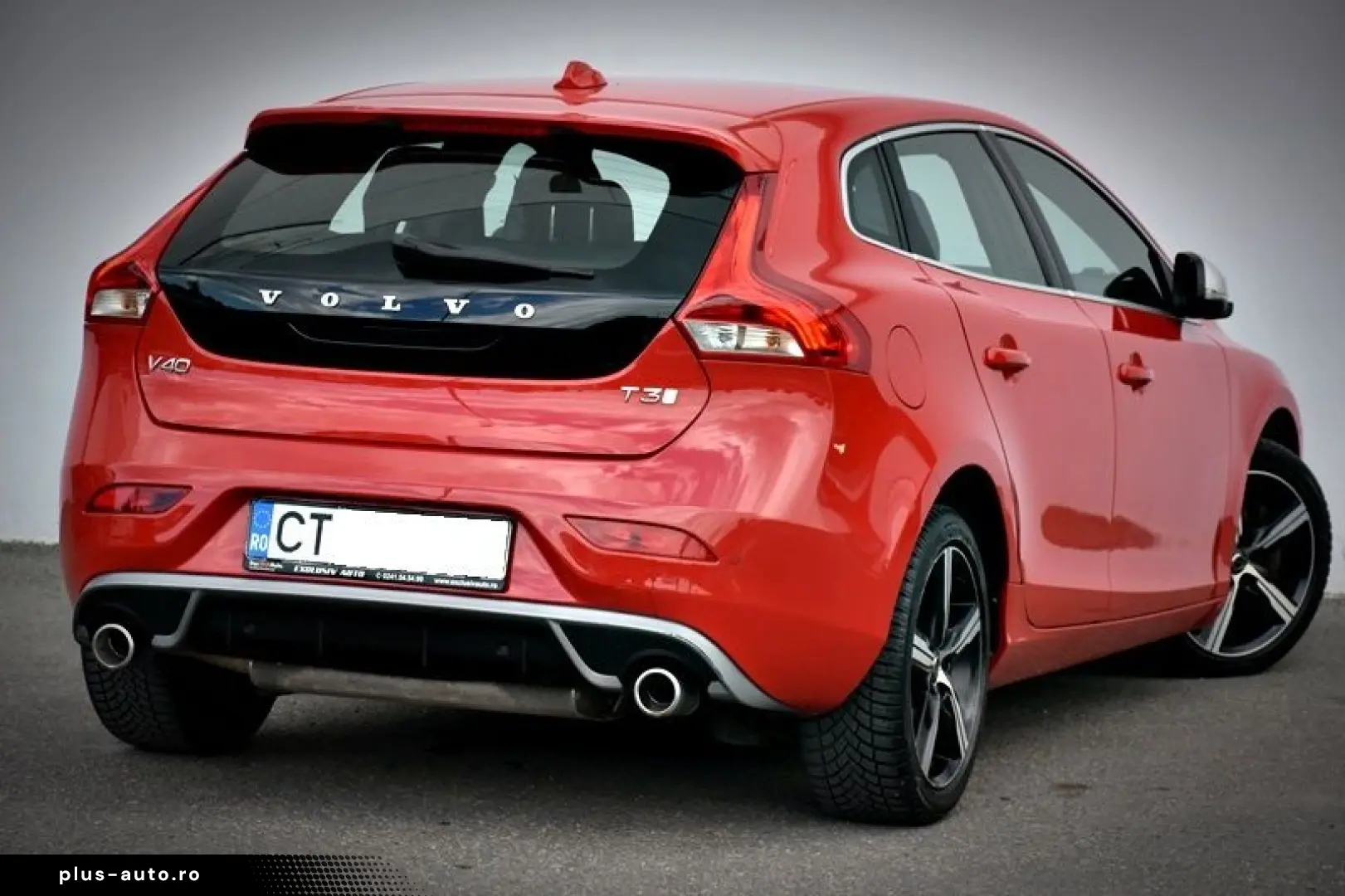Volvo V40