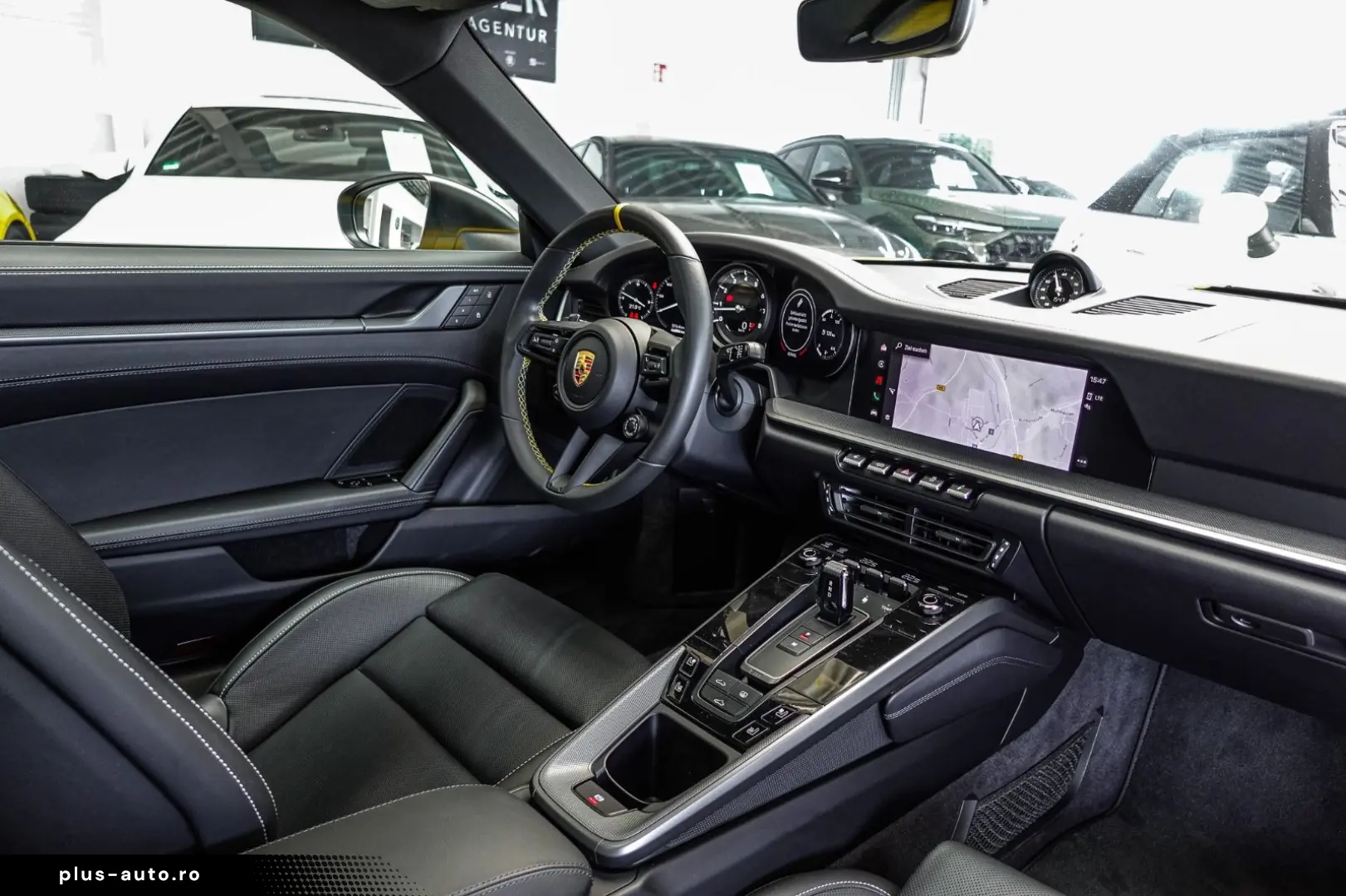 PORSCHE 911 2024 — imagine 16