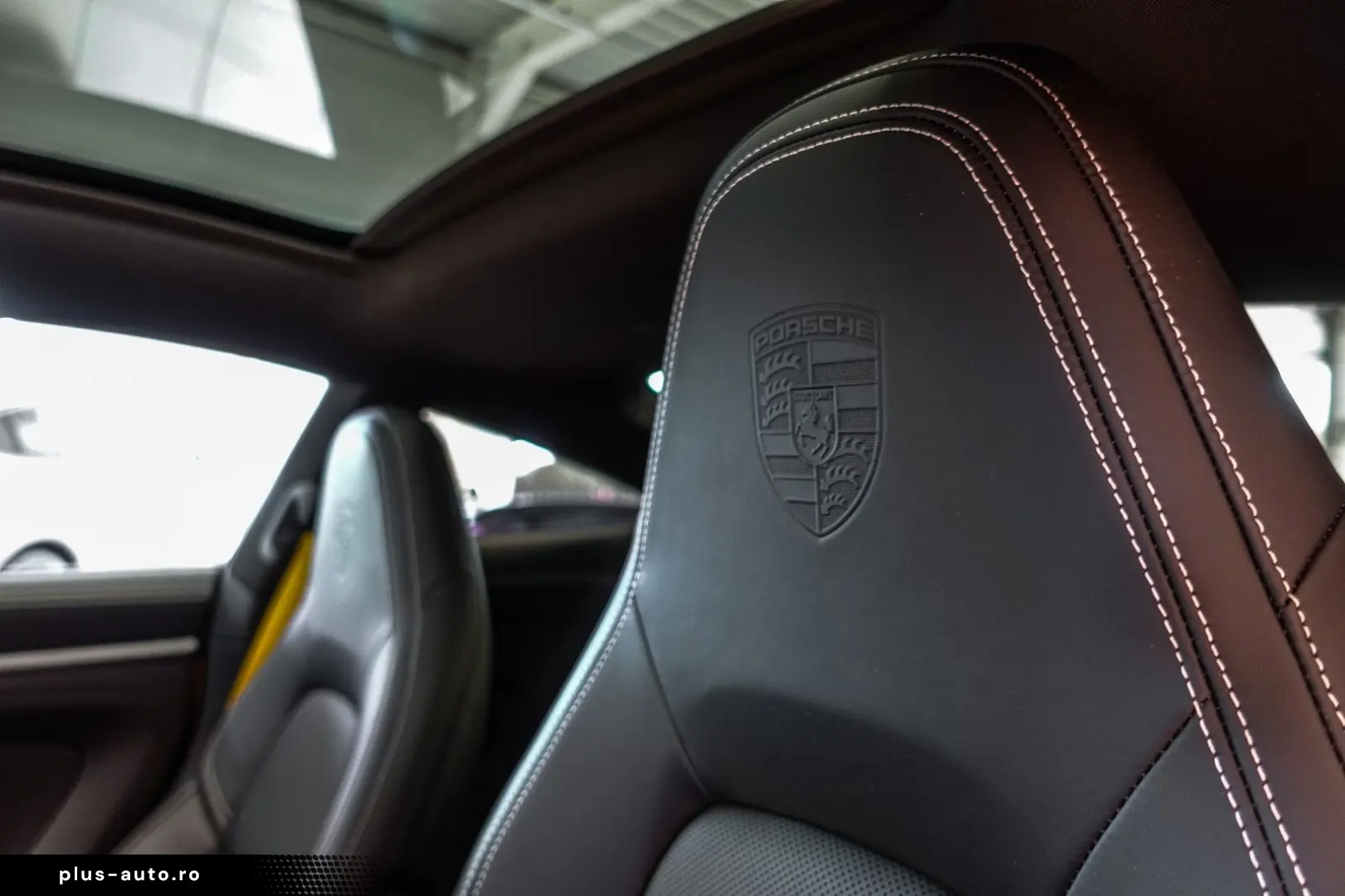 PORSCHE 911 2024 — imagine 19