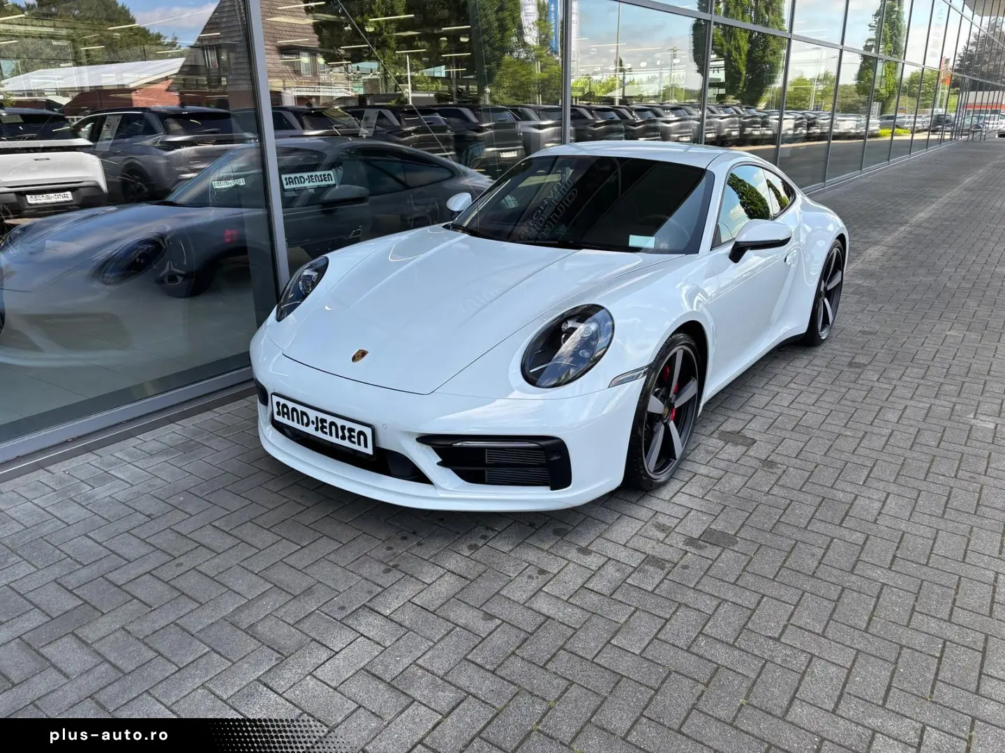 PORSCHE 911 2023