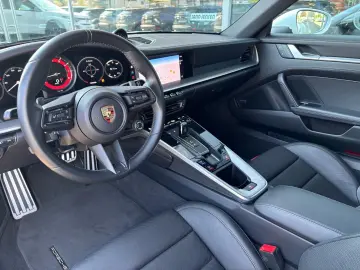 PORSCHE 911 Carrera S 3.0 Sport Design 18-Wege PDCC Lift