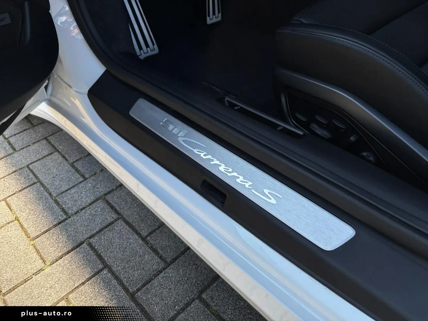PORSCHE 911 2023 — imagine 24