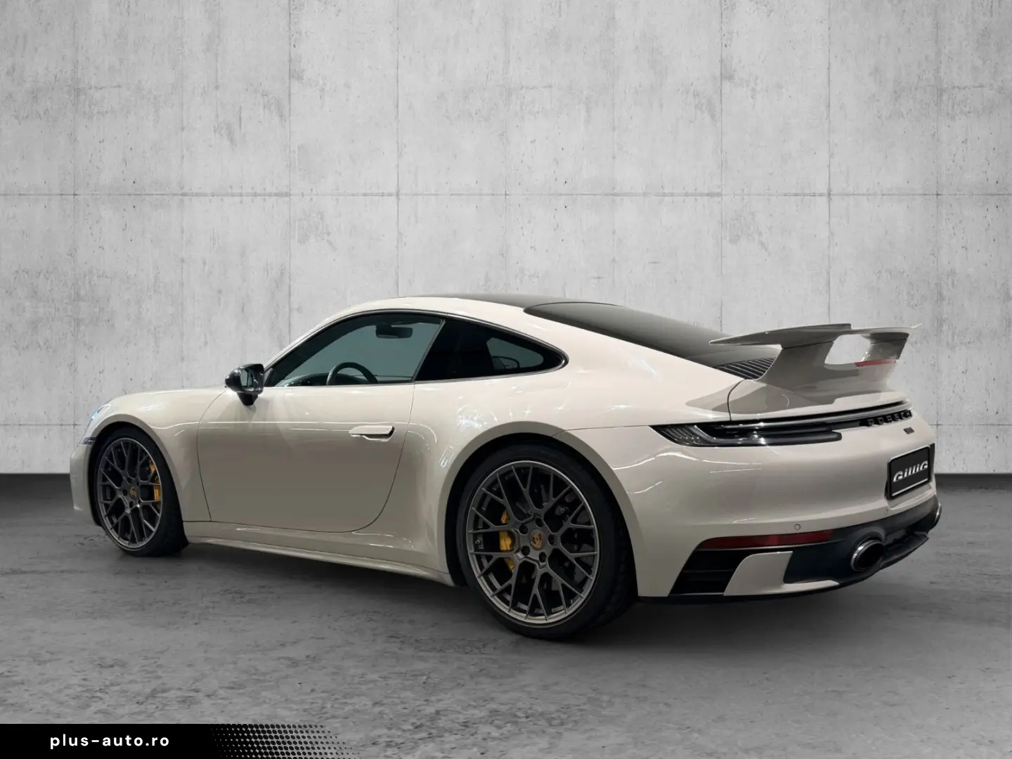 PORSCHE 911 2021 — imagine 3
