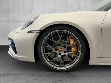 PORSCHE 911 992 4S AERO PCCB Lift UPE 203.514 - uvm.