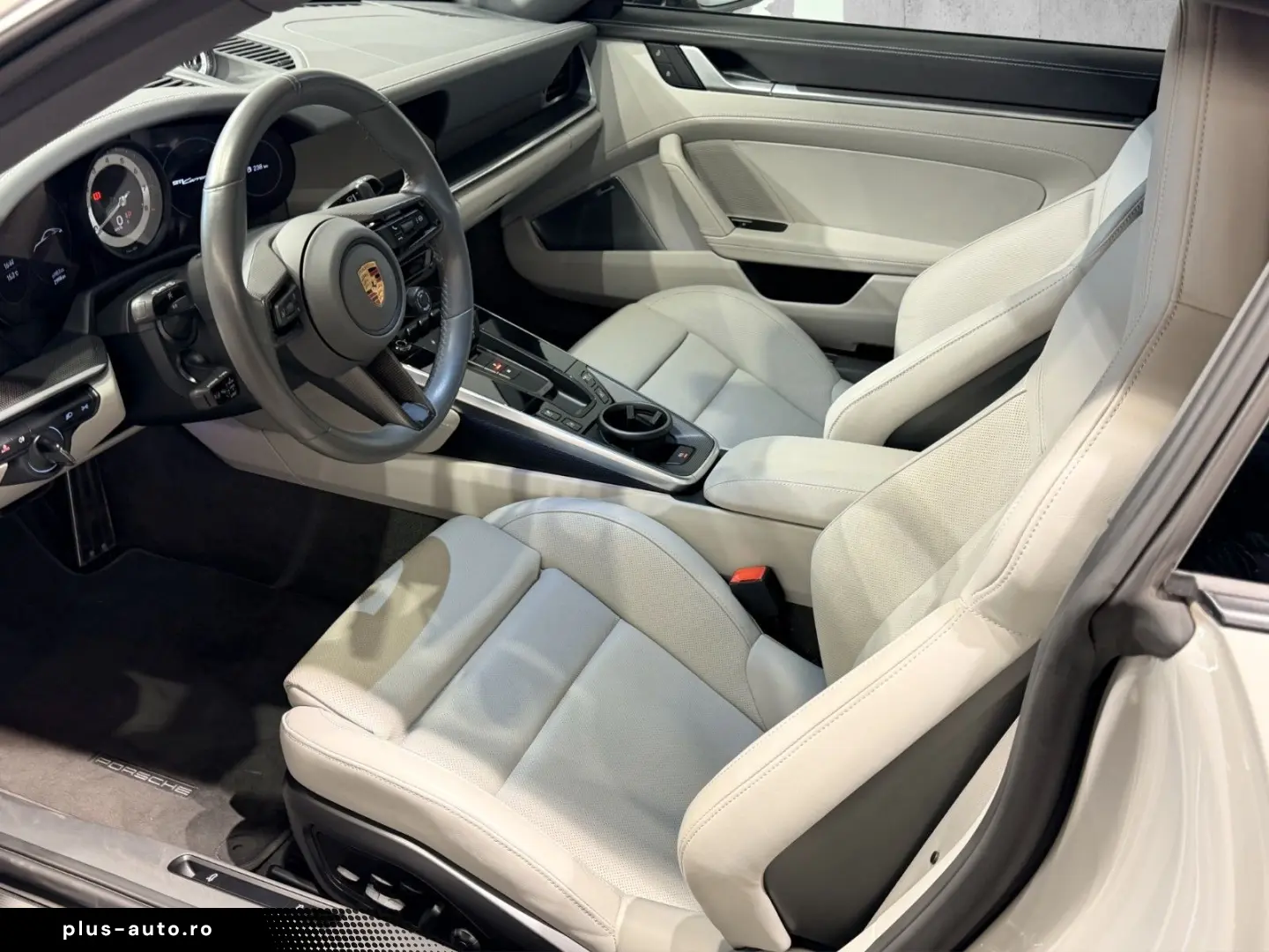 PORSCHE 911 2021 — imagine 10