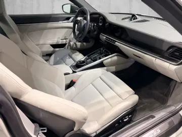 PORSCHE 911 992 4S AERO PCCB Lift UPE 203.514 - uvm.
