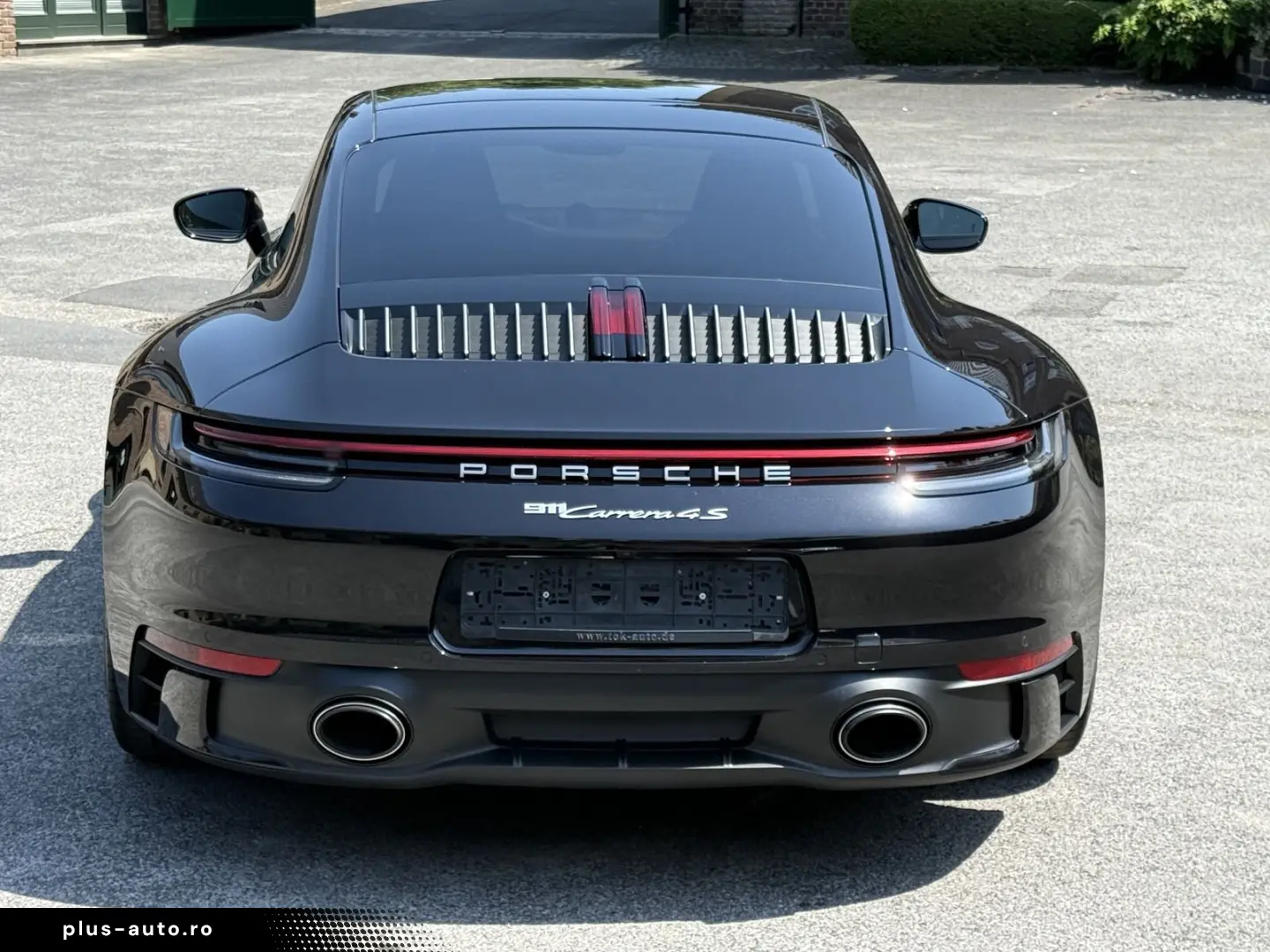 PORSCHE 911 2022 — imagine 11