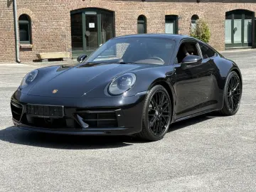 PORSCHE 992  911  Carrera 4S SPORTPAKET-ABGAS MATRIX LIF
