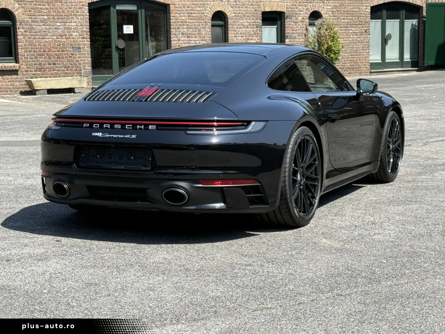 PORSCHE 911 2022 — imagine 17