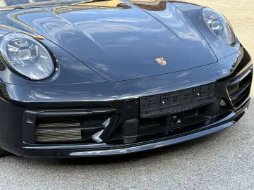 PORSCHE 992  911  Carrera 4S SPORTPAKET-ABGAS MATRIX LIF